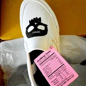 NWT - STRAYE VENTURA XZ ZERO - wht 3M/4.5W